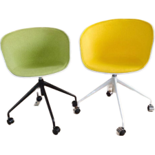 CHAISE DE BUREAU A ROULETTE COULEURS ASSORTIES JAUNE OU VERT