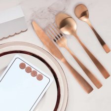 MENAGERE NORA 16 PIECES INOX EFFET CUIVREE