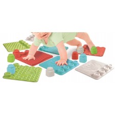 TAPIS SENSORIELS ET BRIQUES SOUPLES CLEMENTONI A PARTIR DE 6 MOIS