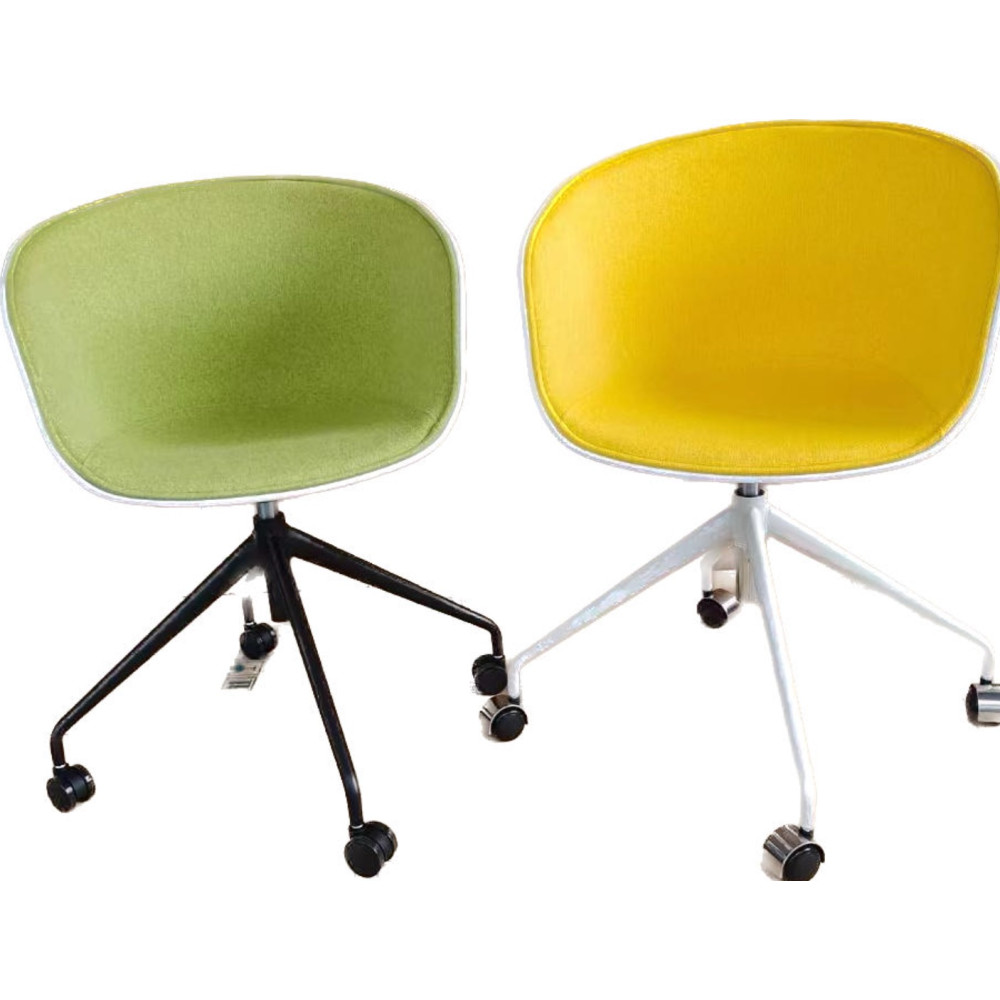 Lot de 3 chaises d'atelier pivotantes verte hauteur assise 45 cm